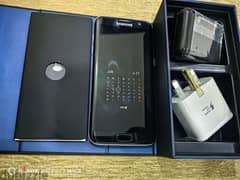 Galaxy S7 edge black onyx (complete box) First owner