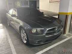 Dodge Charger 2011 V6  - Good condition