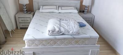 queen bed  with mattress
