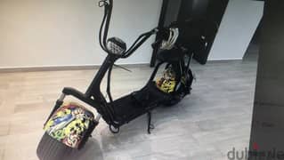 Nice design Modern Scooter For sale @165 Bd Gudaibyaa