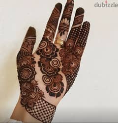 Henna expert available for eid