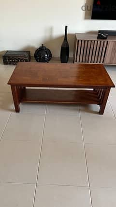 WOODEN BROWN COFFEE TABLE