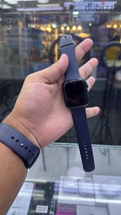 APPLE WACTH SERIES 5 Battery 82 GOOD  CONDITION BOX ASLO AVAILABLE