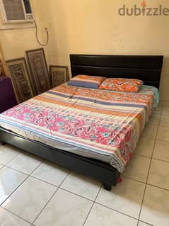 USED KING SIZE BED AND MATRESS FOR SALE