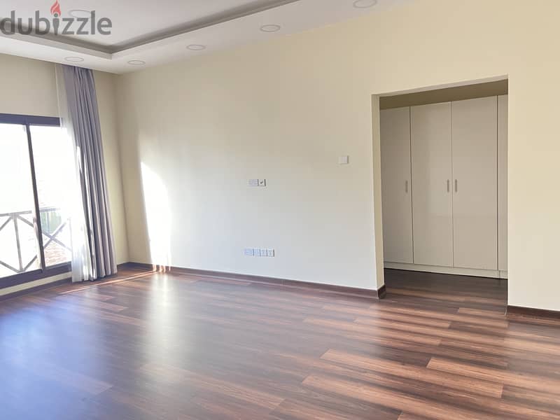 Great Price/New Spacious 3 +1 bdr Villa in Janabiya 9