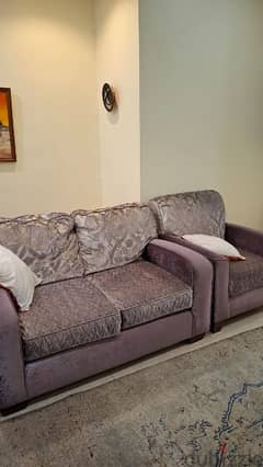 sofa 3 seater in good condition