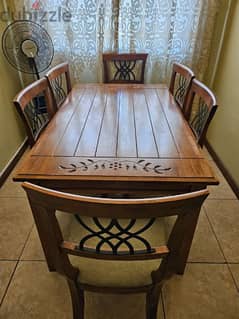 Dining Table (6 seater)