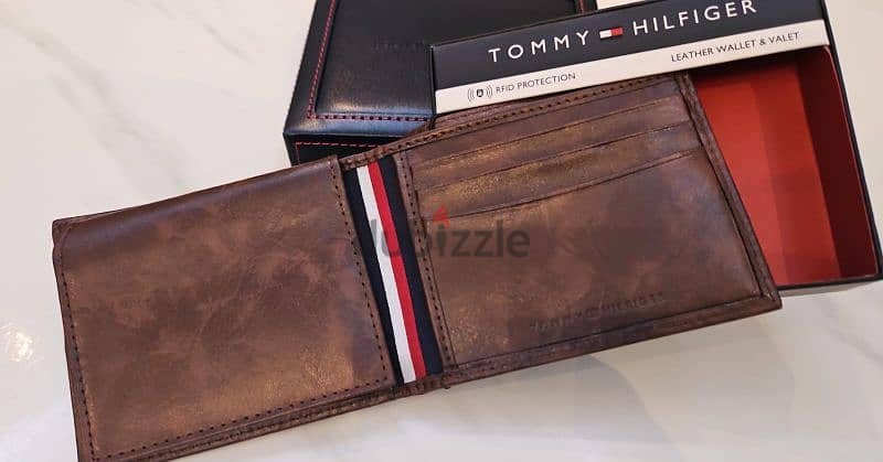 Tommy Hilfiger Men Wallet - 100% original 2