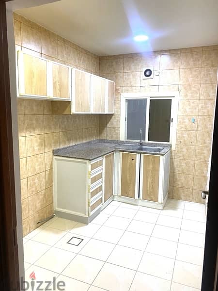 Flat for rent with E&W 2B,1H,1K,2T 3