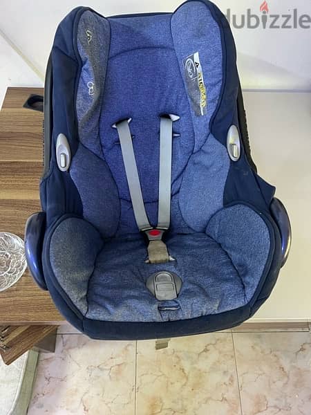 infant car seat 1