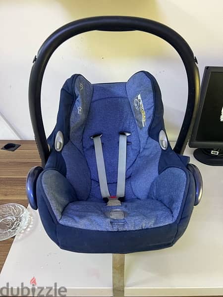 infant car seat 2