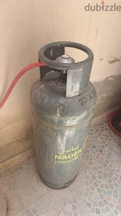 Nader gas cylinder with gas regulator &, full gas 0