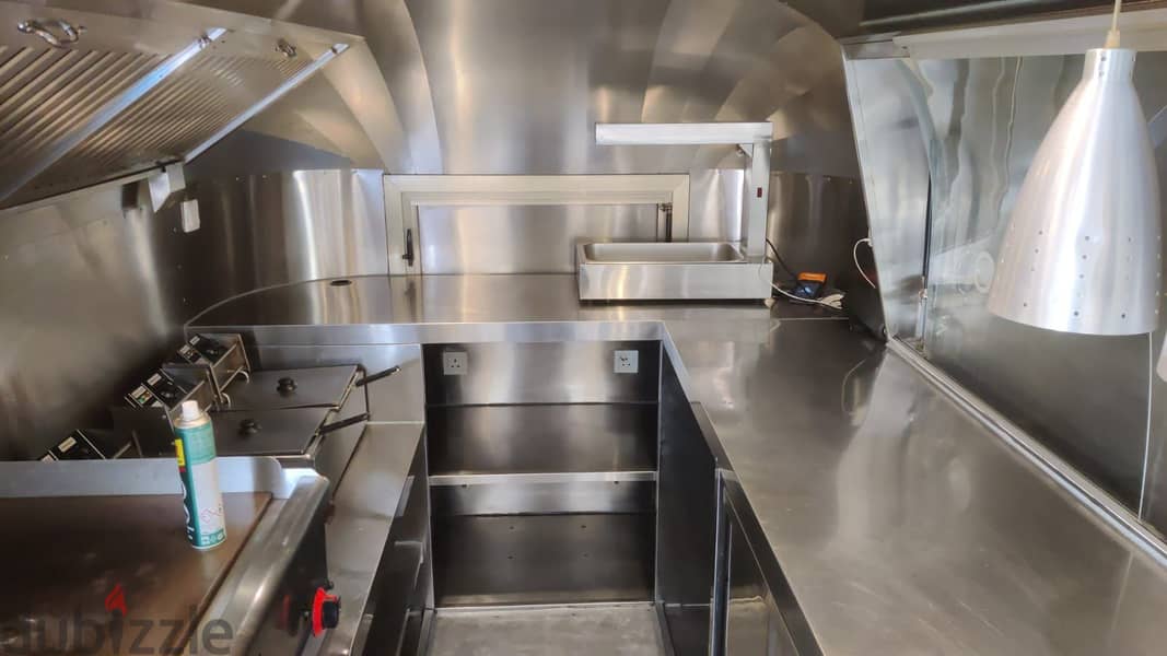 Airstream Food Truck for sale (5m x 2.5m) - CLEAN CONDITION 3