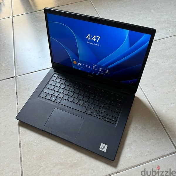 Dell Touch i7 10th Gen, 8GB Ram, 256 SSD, 4GB Intel UHD Graphics 2