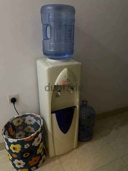 water dispenser, Split ac,Freze, single bed, Coboard, Small table, Gas 0