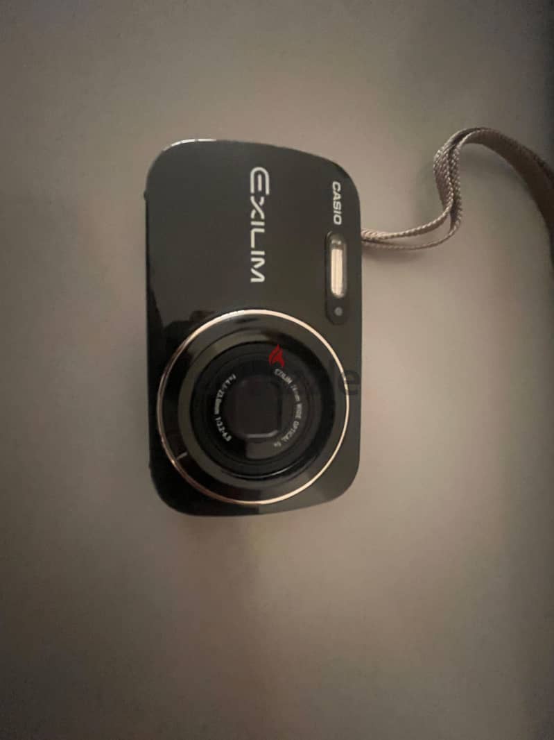CASIO EX-S200 Digital Camera Black Exilim 14MP Stylish Slim 1