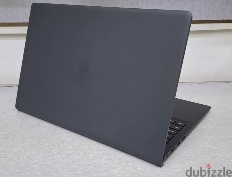 DELL 11th Generation Core i5 Touch Laptop 15.6" Touch Display 8GB RAM 6