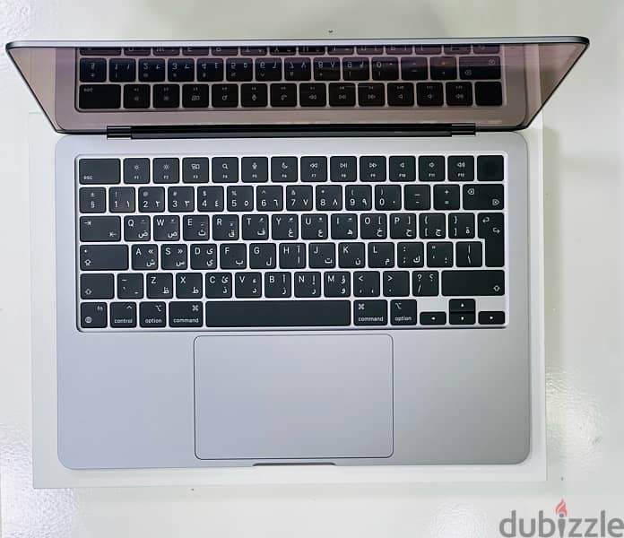 apple MacBook Air m2 512gb used 13.6 inch 8