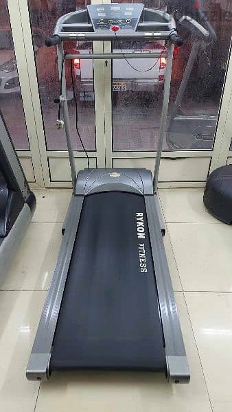 treadmill like new 65bd 110kg 35139657 whstapp only 0