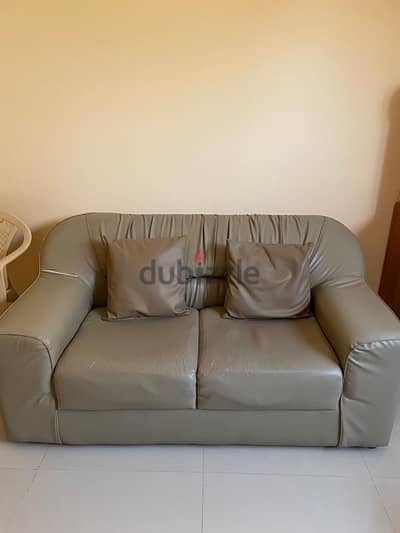 2+1 seater Sofa, and 1 Sofa-Cum-Bed both for Sale