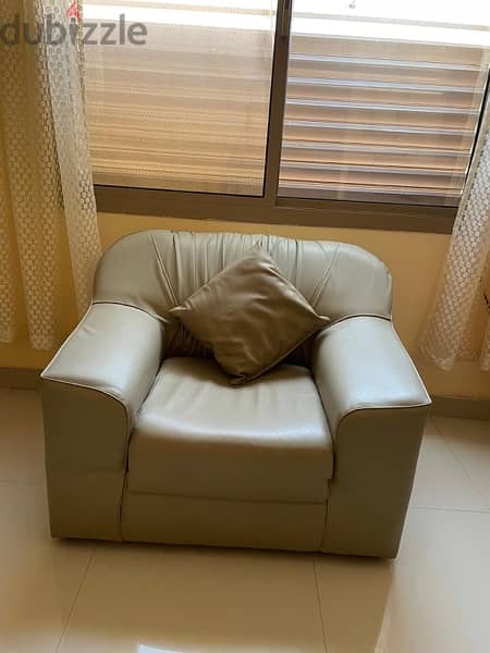 2+1 seater Sofa, and 1 Sofa-Cum-Bed both for Sale 1