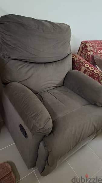 Recliner/Lazy boy  From Danube with Cover 6