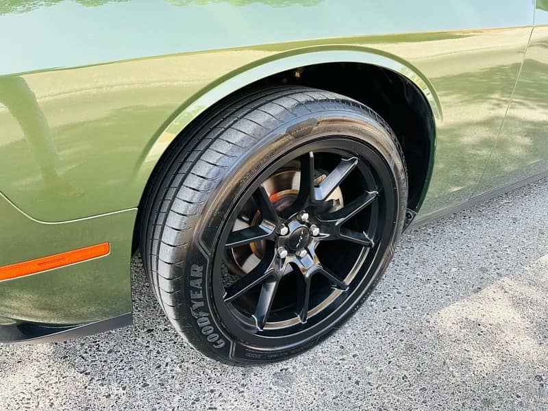 Dodge Challenger GT  2021 Special Color 15