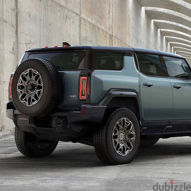 GMC Hummer EV Brand NEW 4