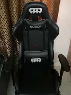 ransor gaming chair for sell in excellent condition