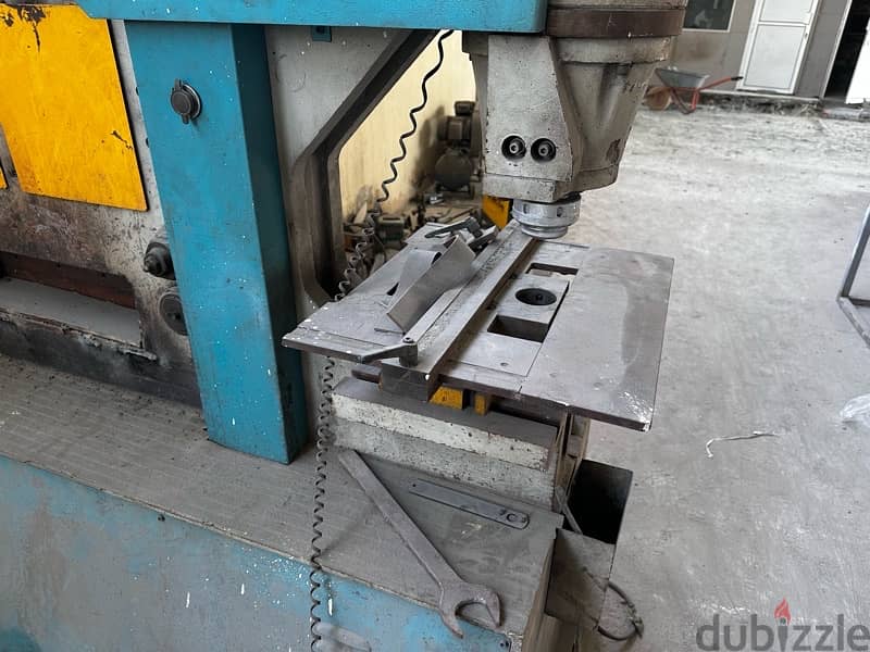 Ironworker Machine - Hydraulic Ironworker( Good condition ) 0