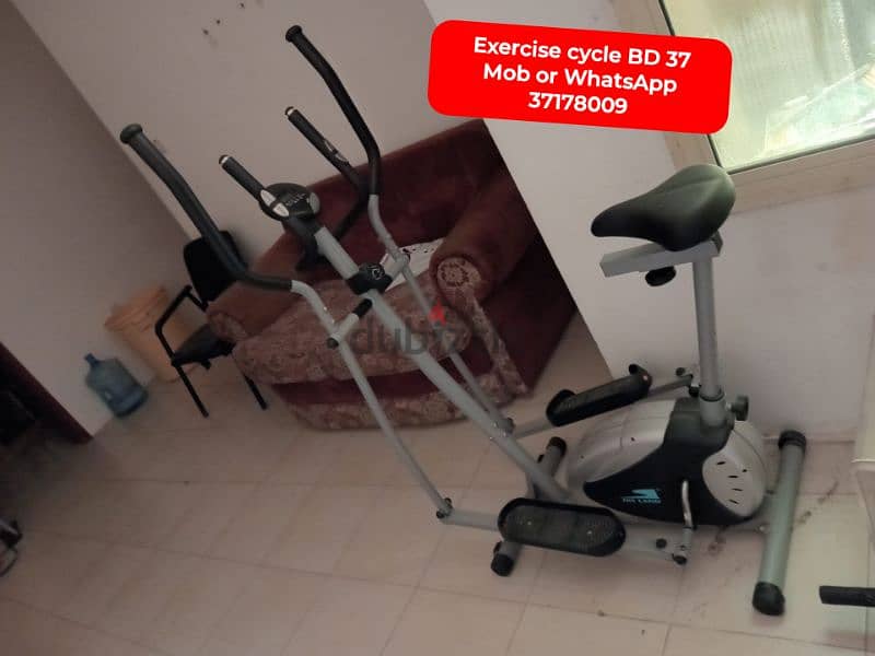 Gaming chair and other household items for sale with delivery 15