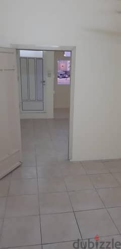 Flat 4 rent in isa town (Indian,Filipino or Srilanka  family only)