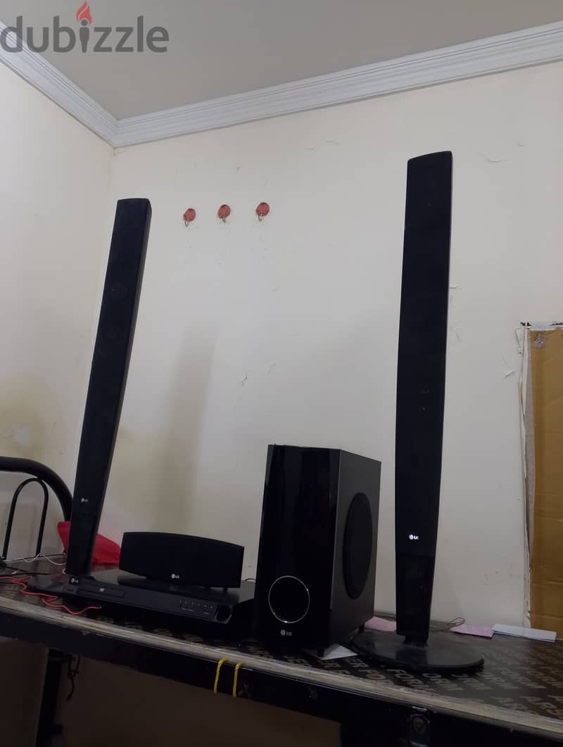 LG HOME THEATER 3