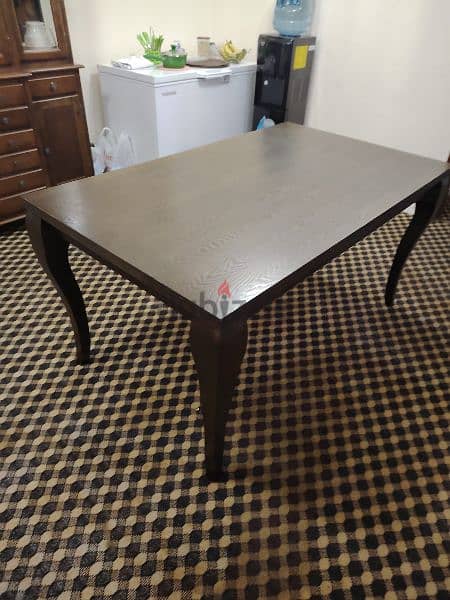 6 seater  Brown Dining table 3