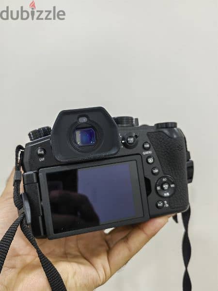 كاميرا باناسونيك لوميكس 4K
 4K (panasonic lumix fz1000 ii) 7