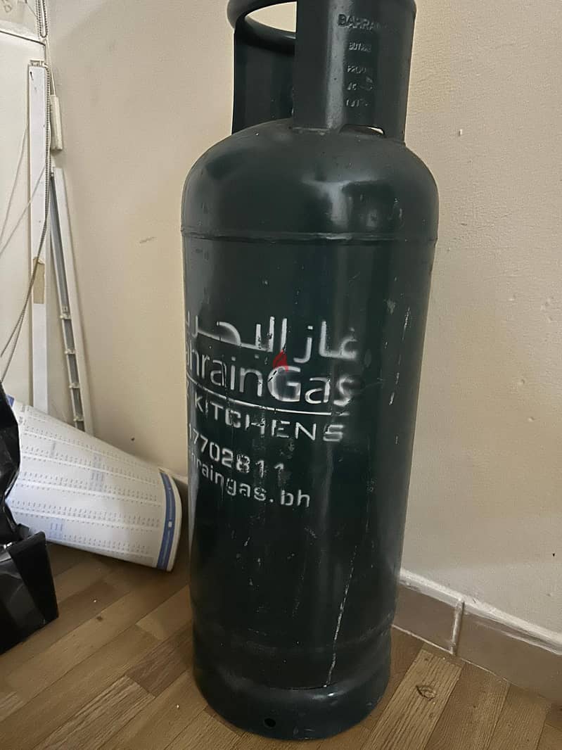 HOUSEHOLD ITEMS FOR URGENT SALE 8