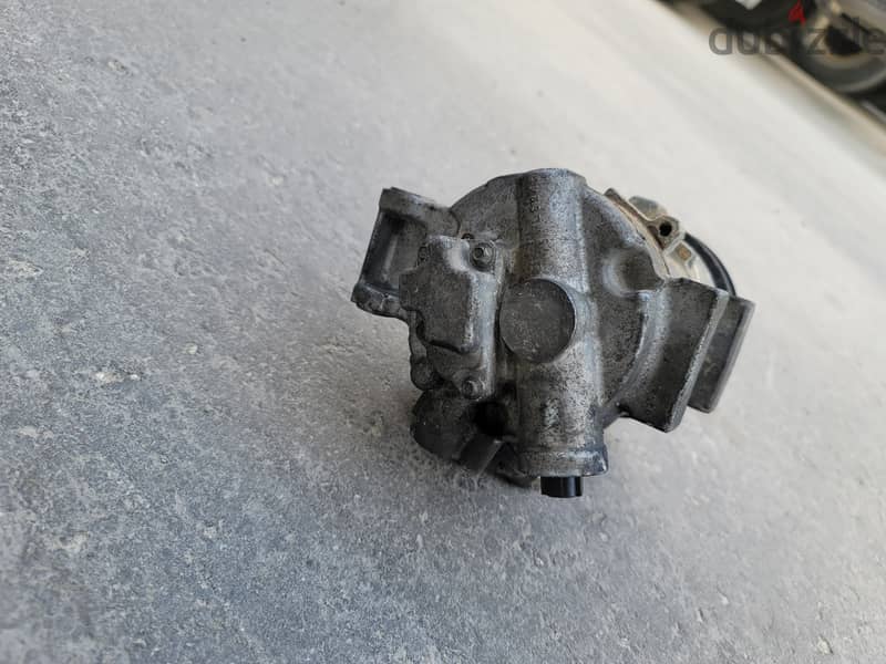 Used A/C Compressor For Toyota Camry is for sale 3