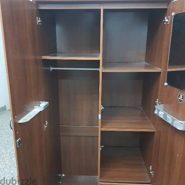 cont(36216143) 2 door cupboard in good condition 
Note:- the locks are 2