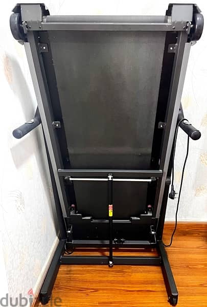 Jkexer  Turbo 776 Electric Treadmill With Lcd Display 2.7 Hp  Black 3