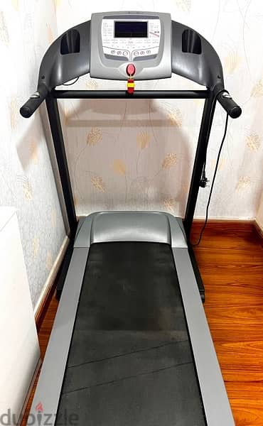 Jkexer  Turbo 776 Electric Treadmill With Lcd Display 2.7 Hp  Black 5