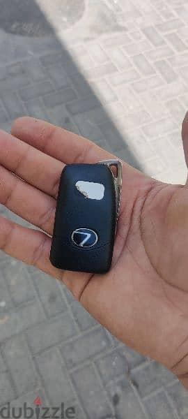 Lexus key original used مفتاح لكزس مستعمل أصلي 3