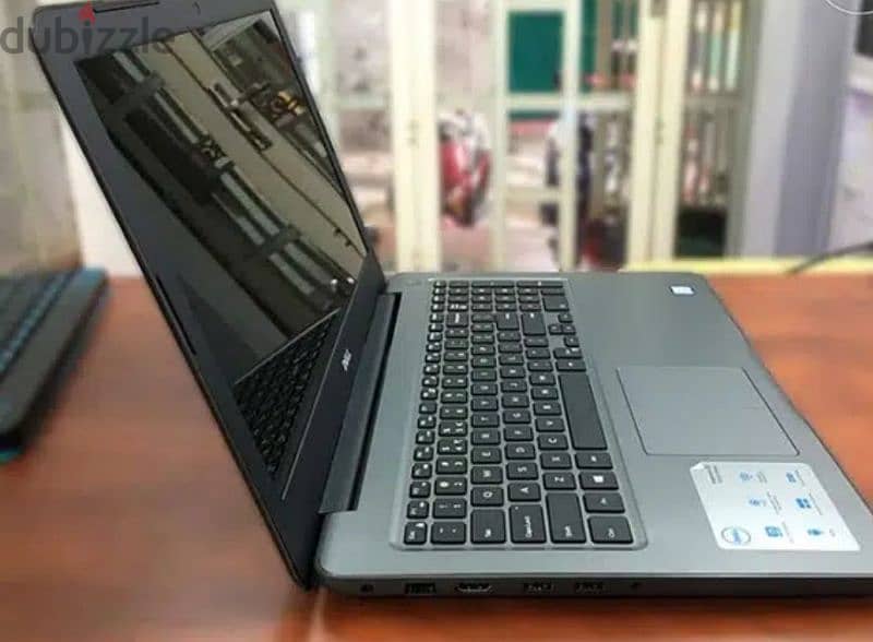 Dell Graphics Laptop i7 16GB Dedicated graphics 1TBSSD 1