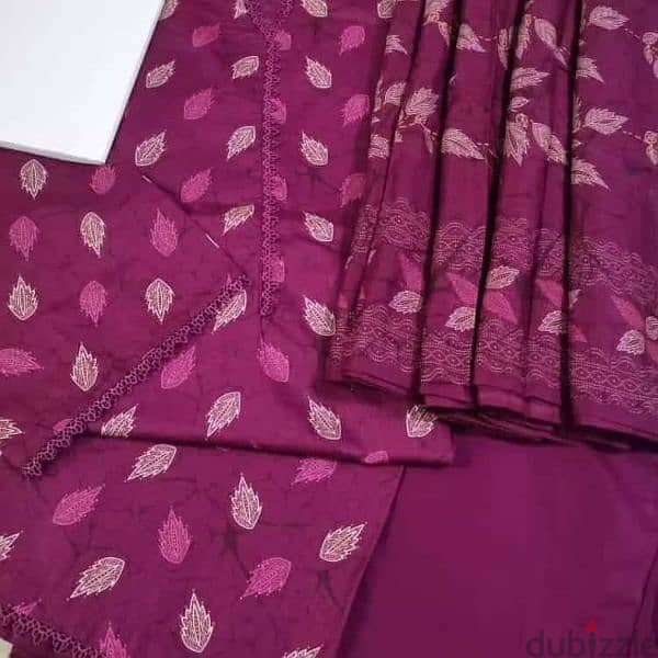 bin saeed sttich suits available in hand 17