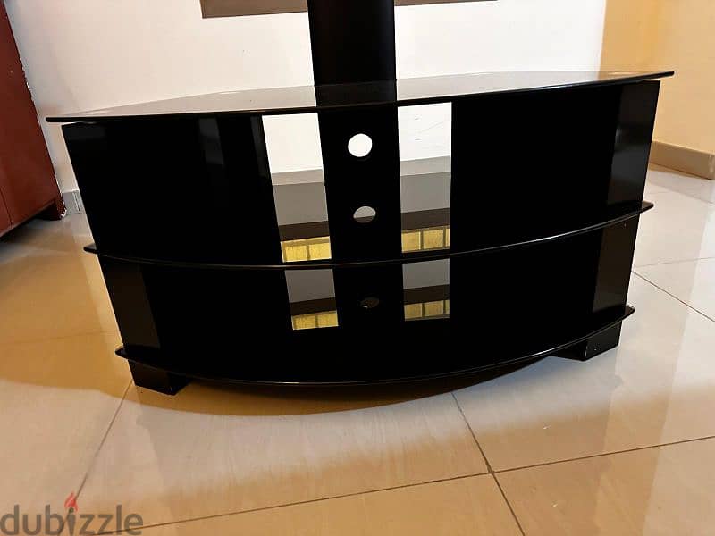TV stand for Sale - BB 15 1