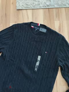 New Tommy Hilfiger pullover