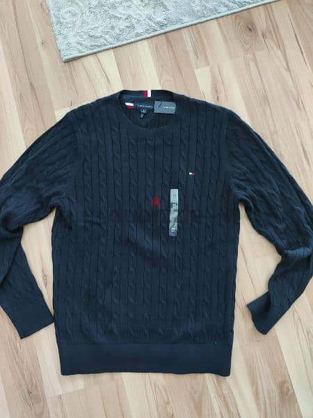 New Tommy Hilfiger pullover 1