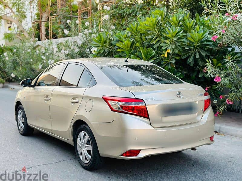 Toyota Yaris 2016 Model. 1 year passing & insurance until June 2025 1