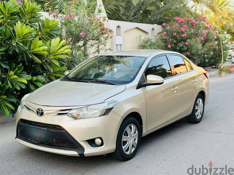 Toyota Yaris 2016 Model. 1 year passing & insurance until June 2025 4