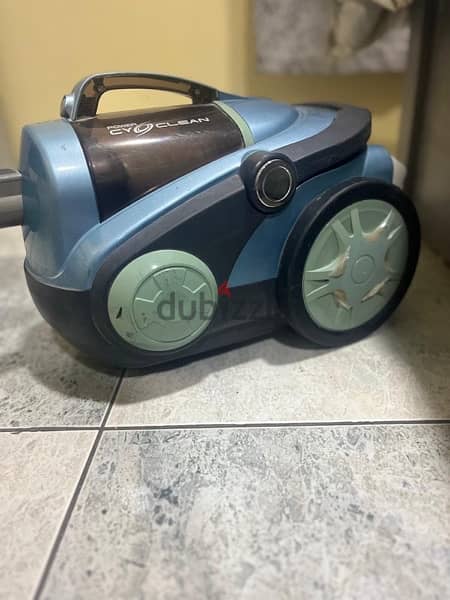 for sale Daewoo vacuum cleaner 2