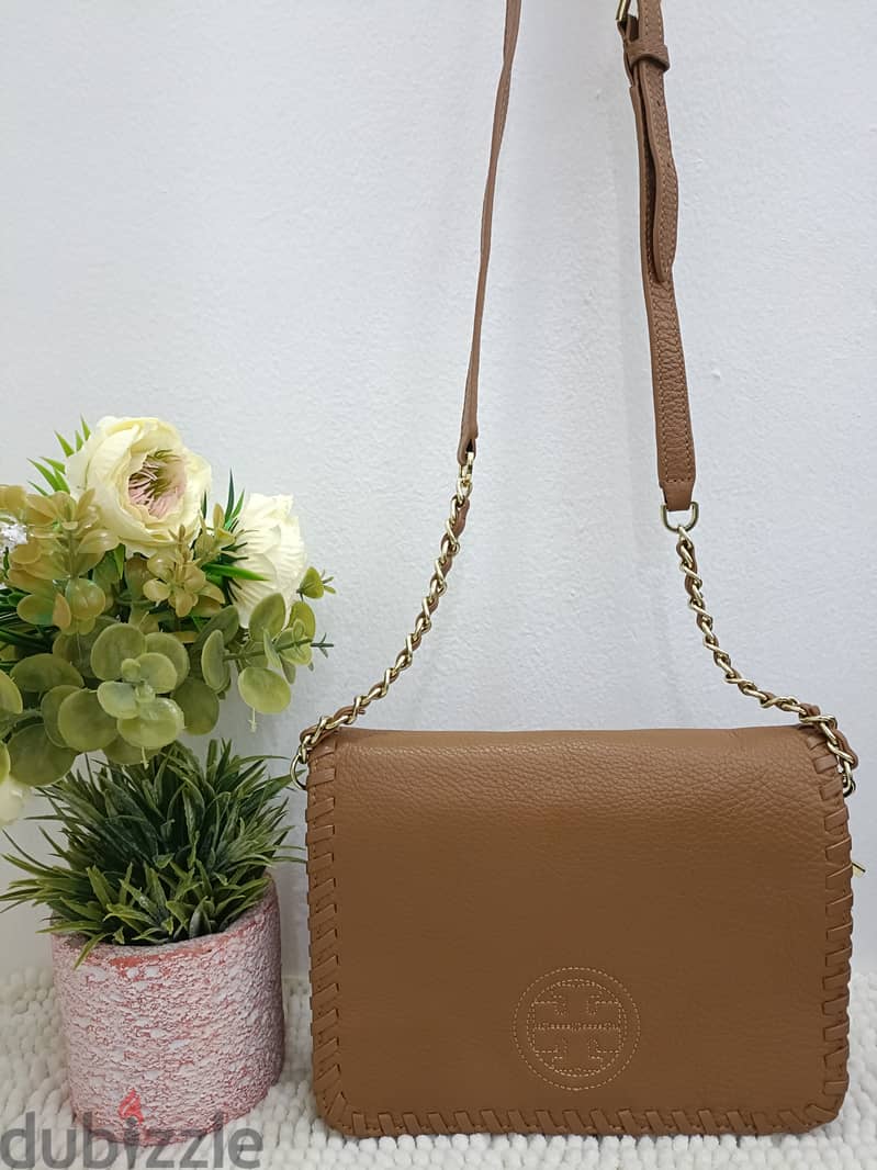 Tory Burch Sling bag- Authentic 1